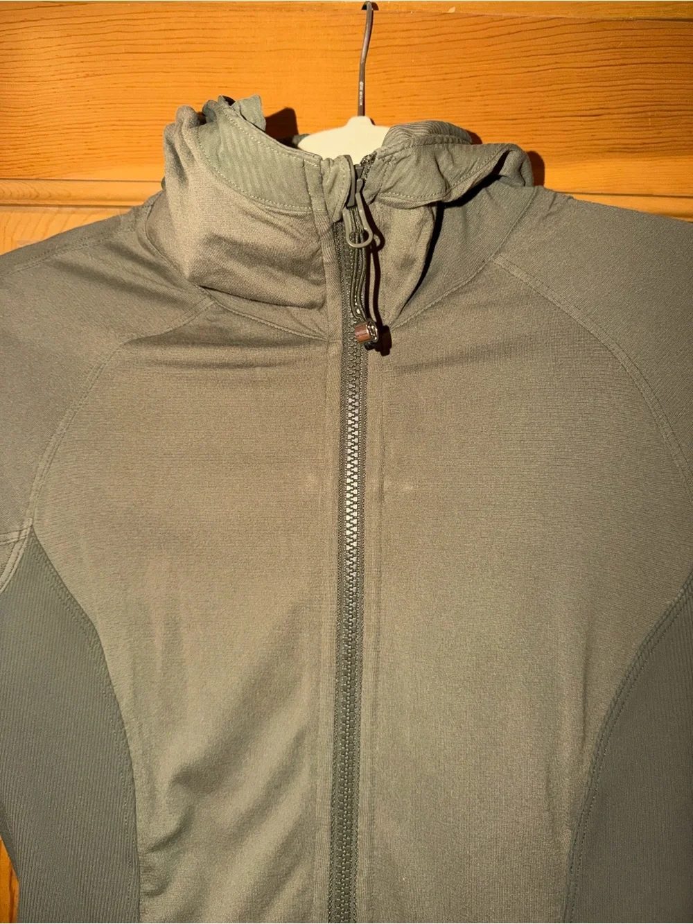 Lululemon Reversible Full Zip Hooded Jacket Olive Green Size 6 Thumbholes